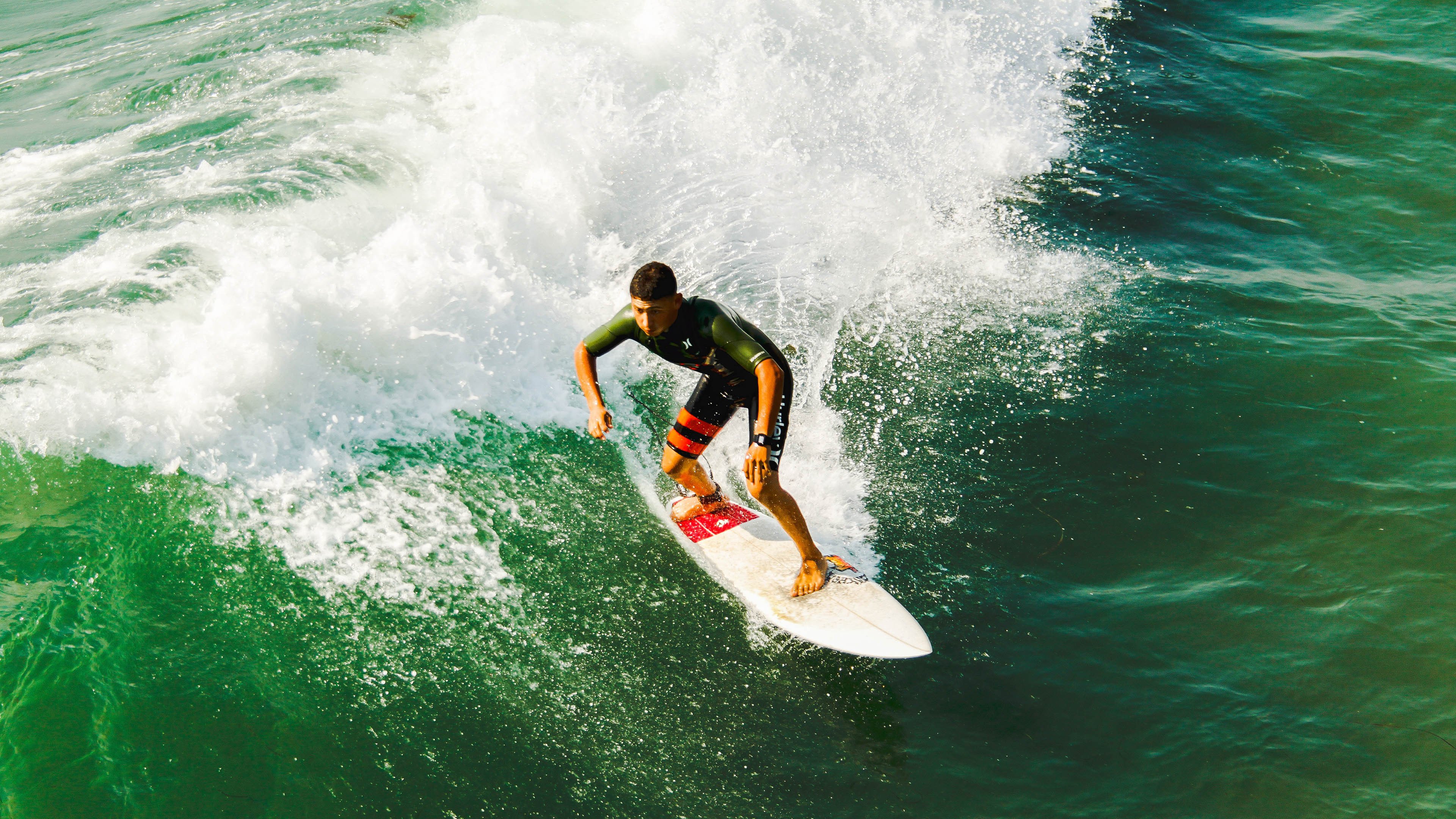当凯尔特人的绿色荣耀照亮上海滩,戈贝尔如何在NBA总决赛的舞台上,为世界篮球上了一堂防守美学课