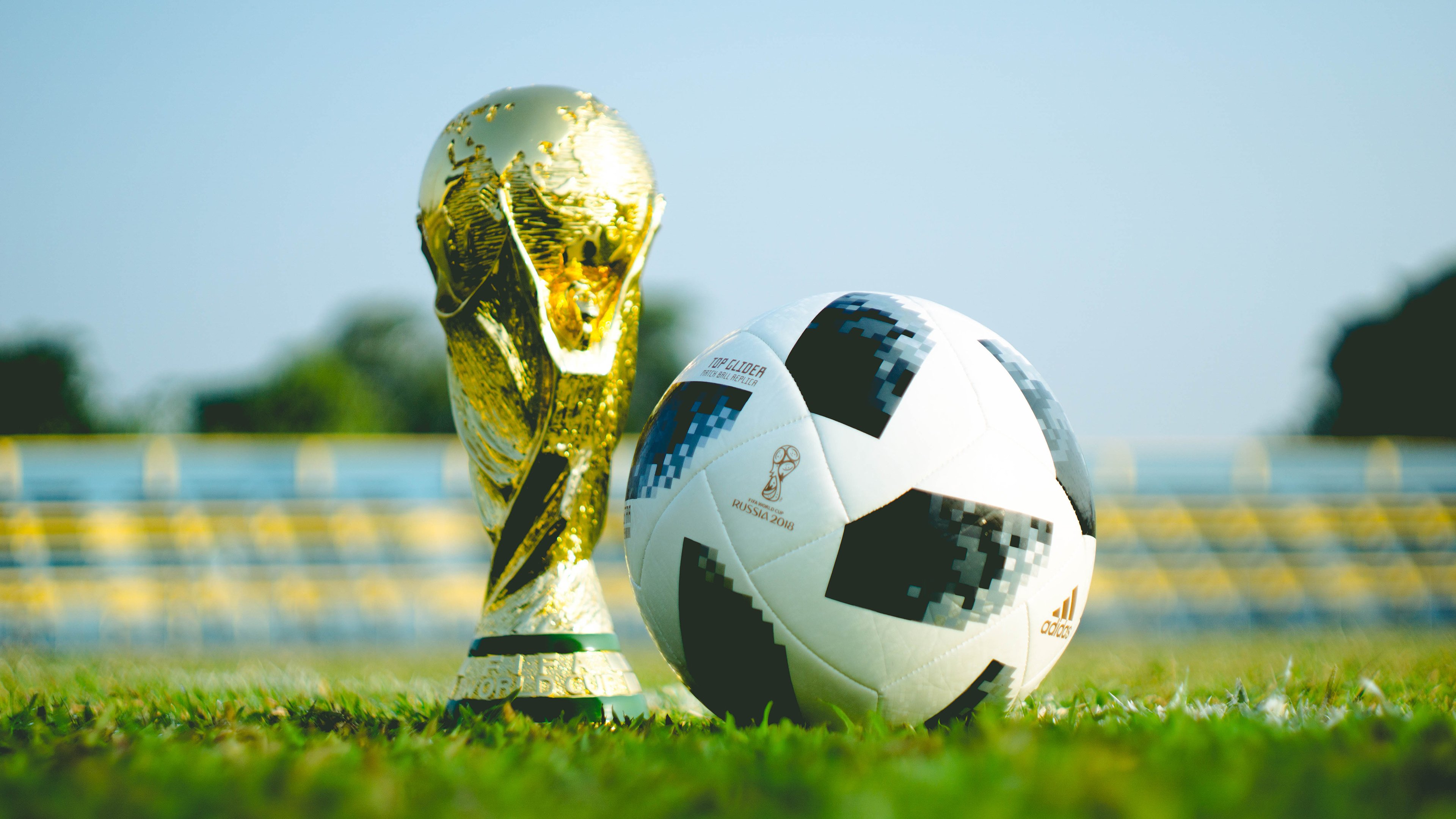 2026世界杯A组惊天冷门!匈牙利3-0横扫哥伦比亚,归化天才迪亚斯两射一传主宰比赛